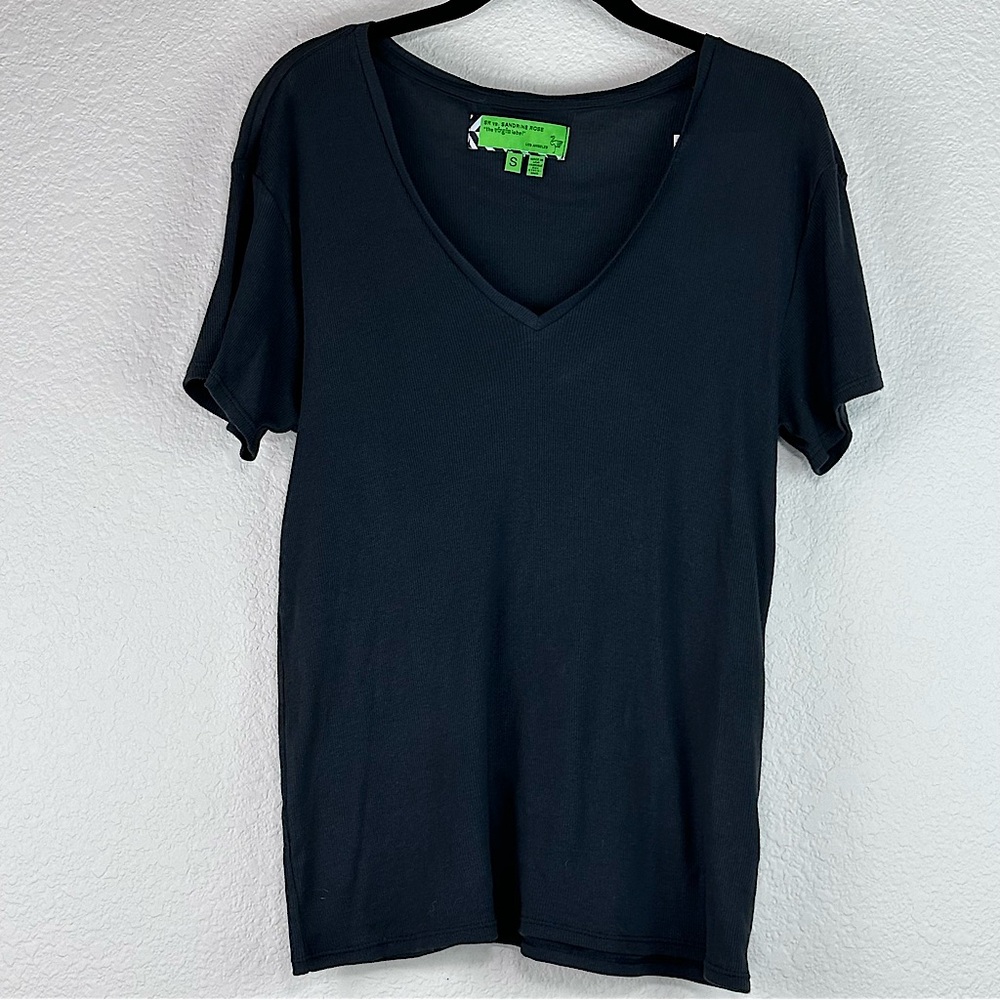 NWT Sandrine Rose Ribbed Cotton V Neck Short Sleeve‎ Black T Shirt Small